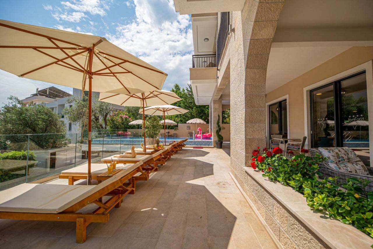 B&B Amfora Petrovac エクステリア 写真