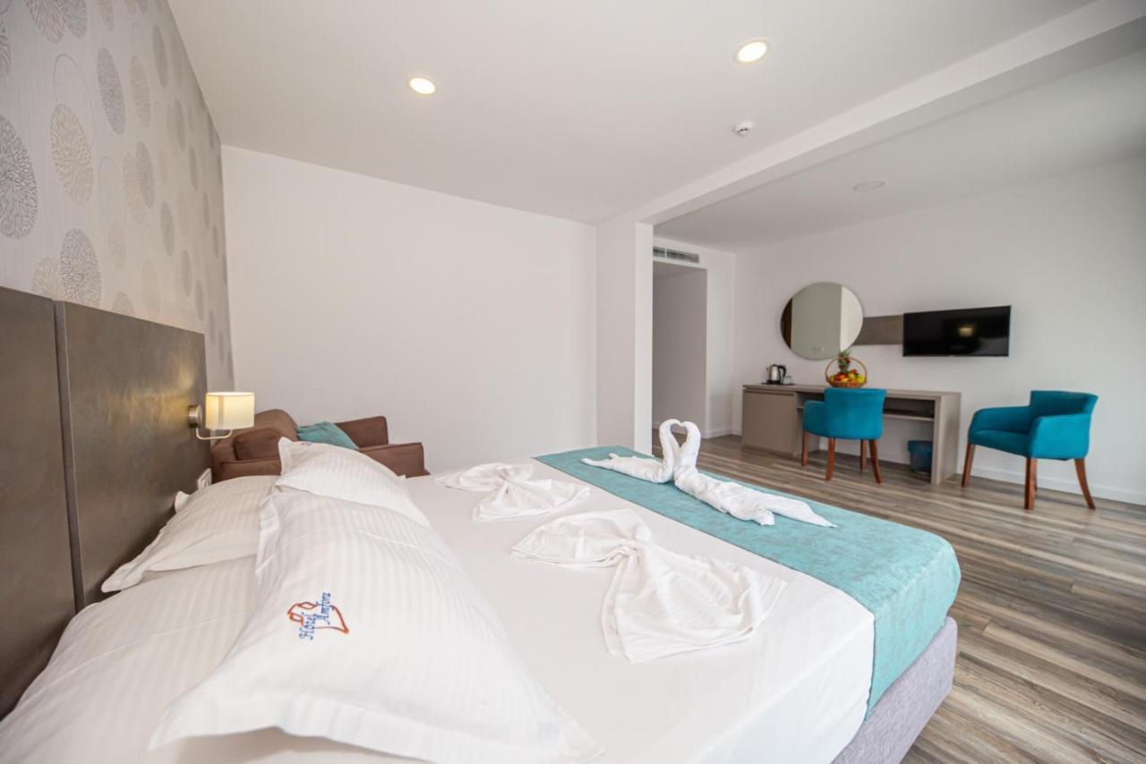 B&B Amfora Petrovac エクステリア 写真
