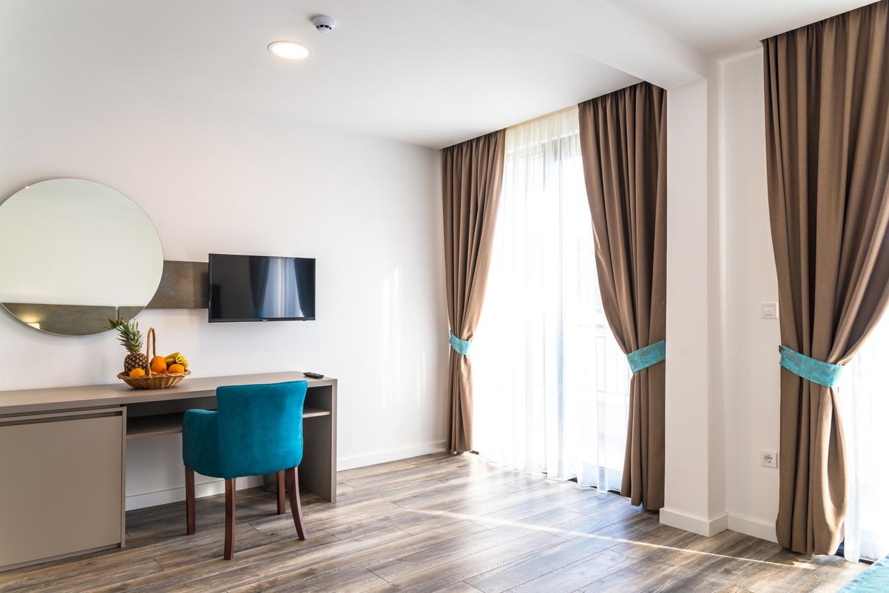 B&B Amfora Petrovac エクステリア 写真