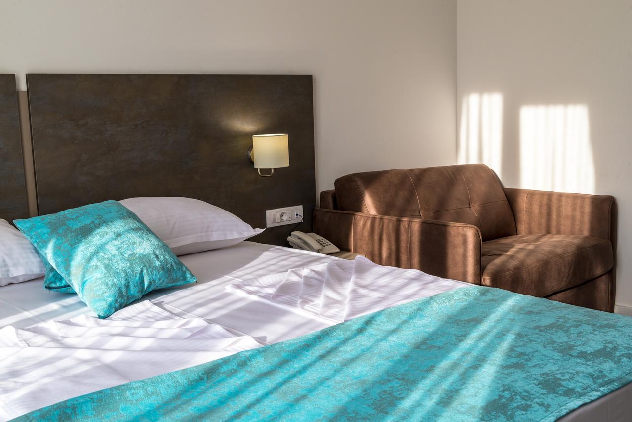 B&B Amfora Petrovac エクステリア 写真
