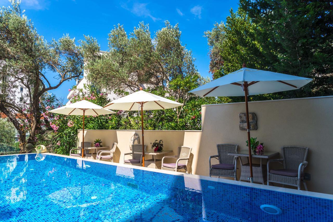 B&B Amfora Petrovac エクステリア 写真